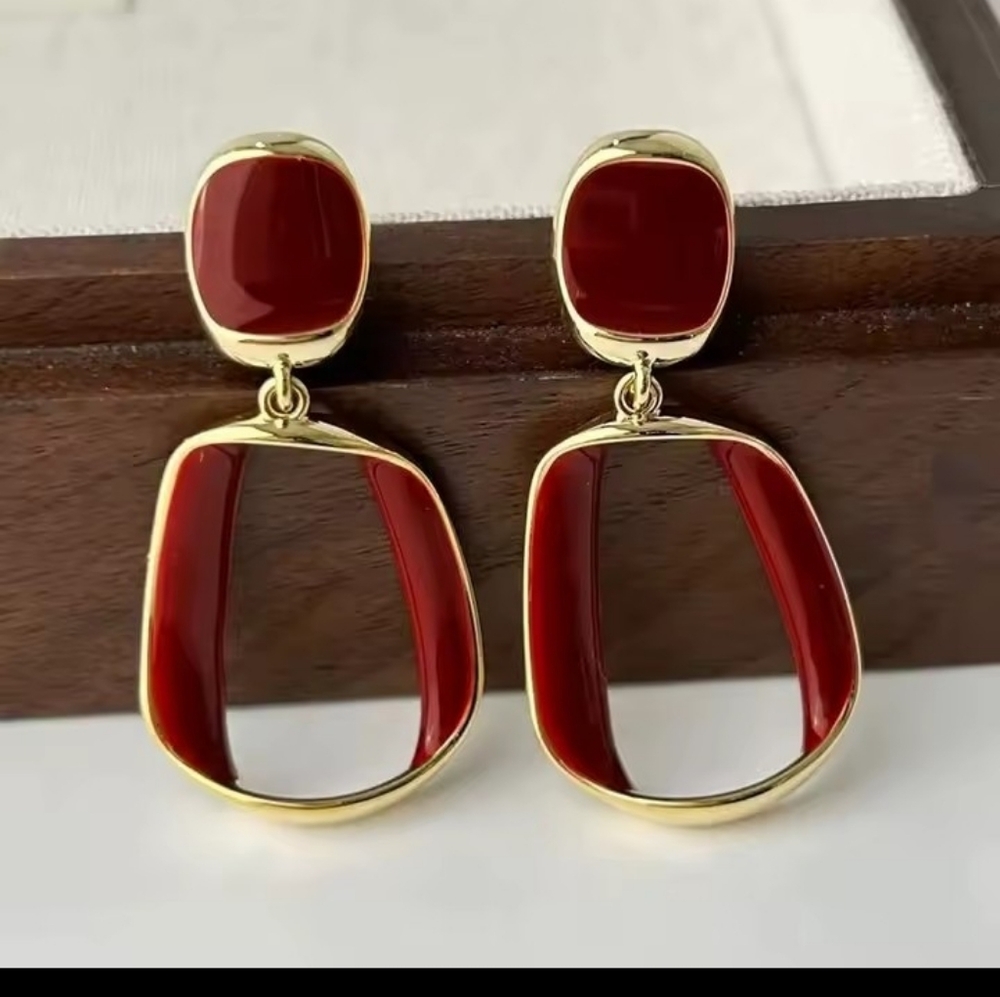 Earrings Women's Hollow Square Dangle New f75